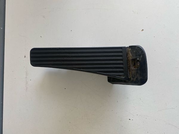 Pedala acceleratie VOLVO XC90 31445780 32212451