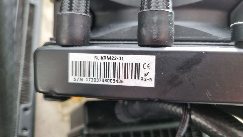 Vand 3 radiatoare aio -uri pc defecte