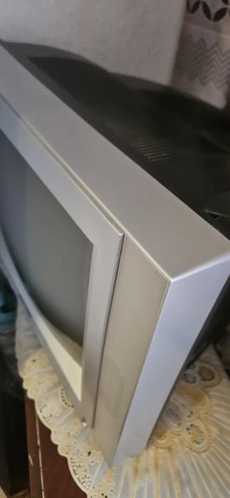 Телевизор SONY  с пультом