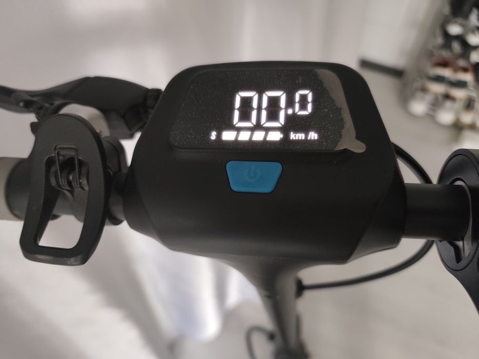 Trotinetă electrică freewheel 25km/h