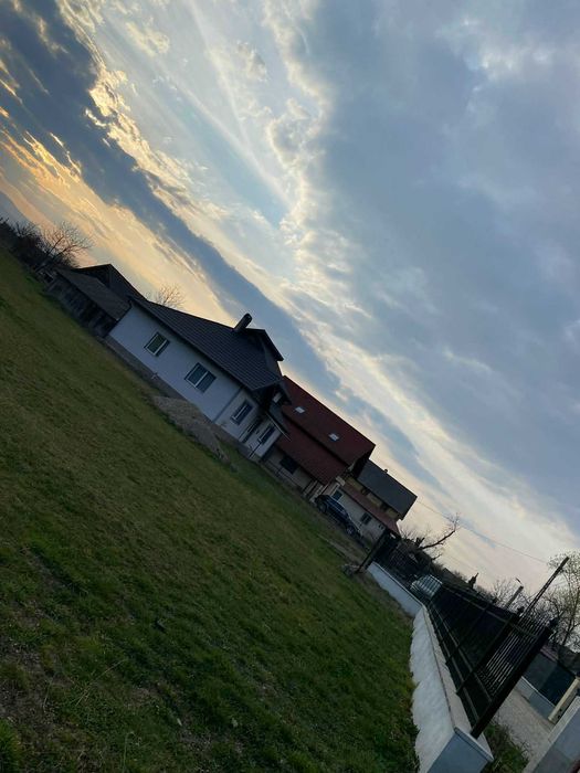 Casa de vanzare   ...