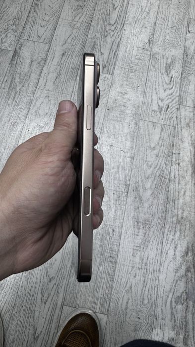 Iphone 16 pro max 8. 256. Gb 45 sikl