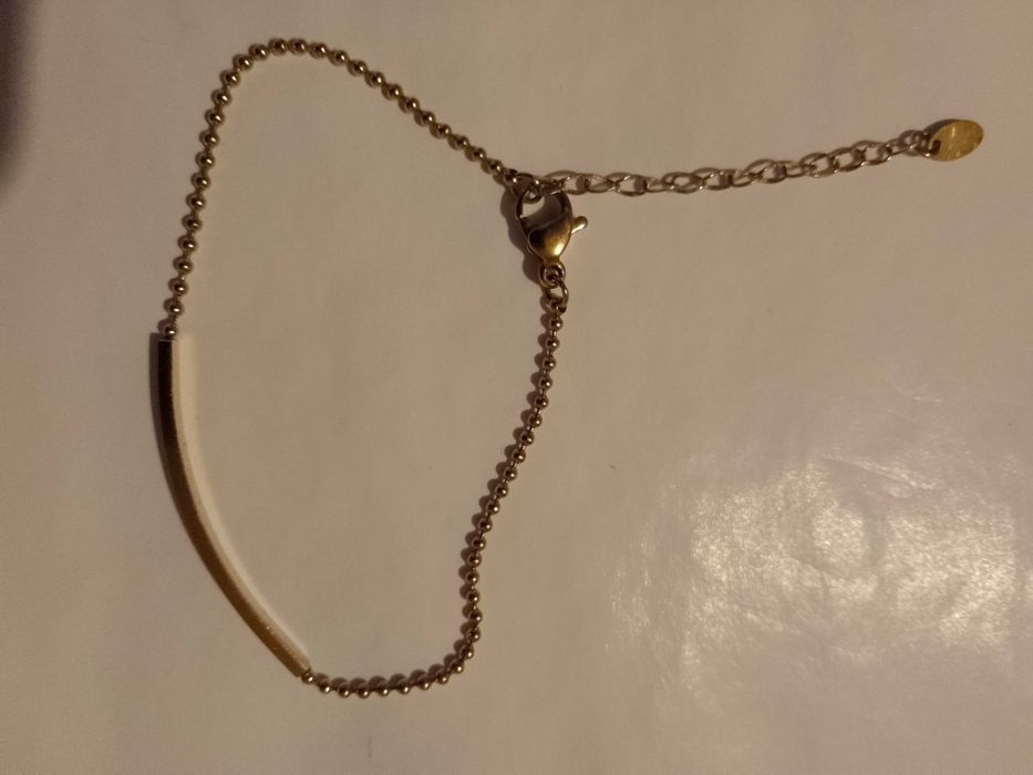 Продавам два броя гривни