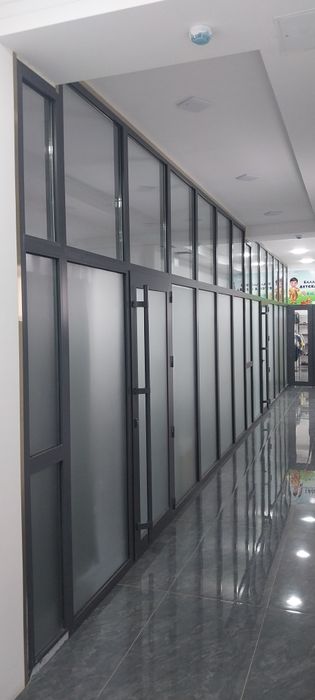 Алюминиевые  витражи