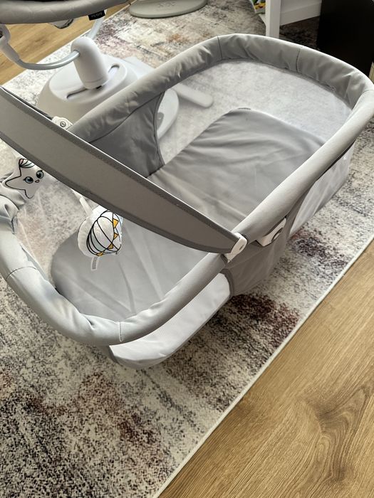 Balansoar si landou Lionelo Bella