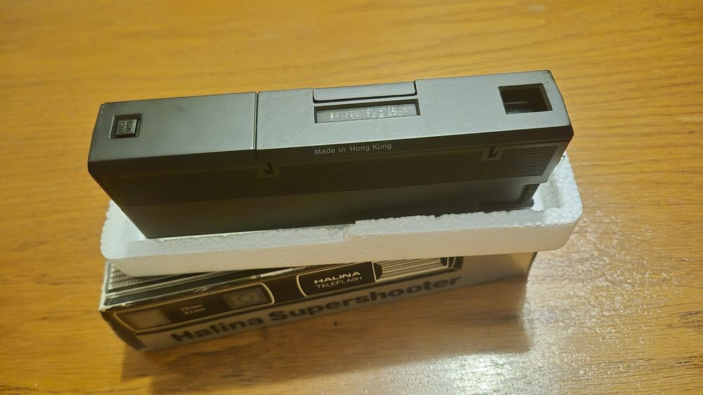 Camera foto Vintage Halina STB Flashmatic 110 Tele fab. Hong-Kong 1983
