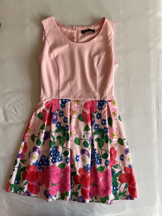 Рокля на цветя