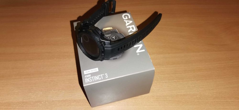 Часы Garmin Instinct 3 Solar Tactical 45 мм