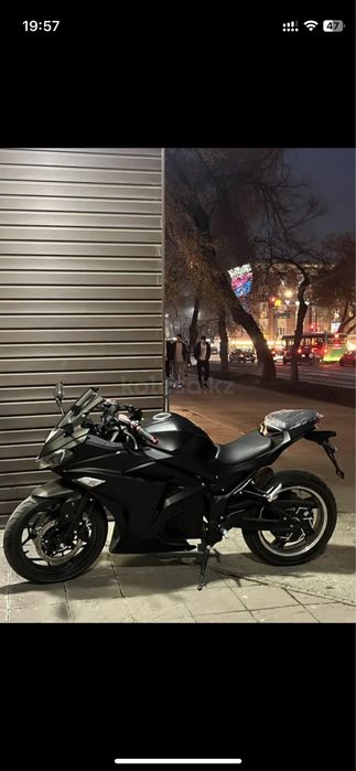 Yamaha R3 элктро мотоцикл
