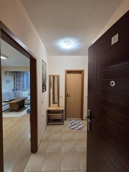 Дава се под наем Тристаен апартамент в Бургас, Славейков - 90 кв.м за 510 € - Снимка #5