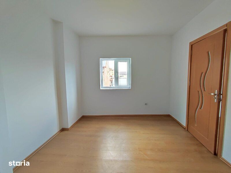 2 camere/Spatiu birouri/5 min de Piata Victoriei/ renovat/ap in vila