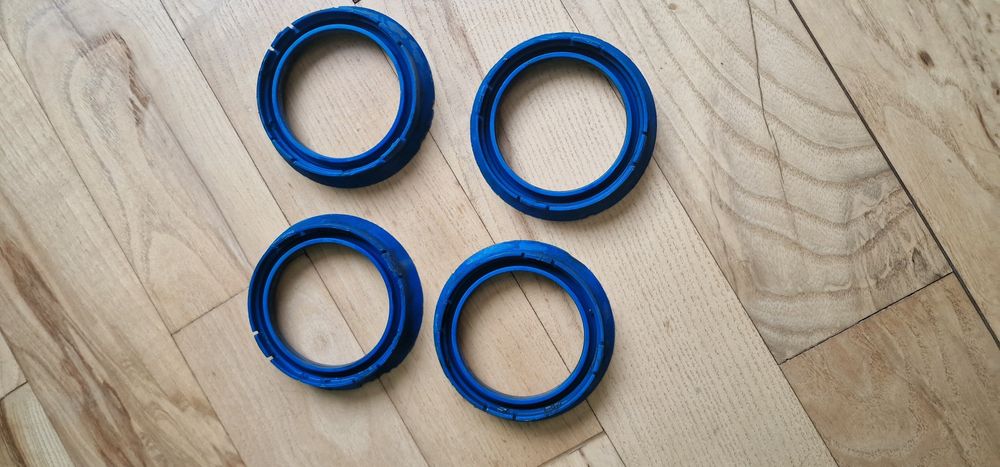 КОМПЛЕКТ Лети джанти с гуми комплект"Континентал"205/55/16