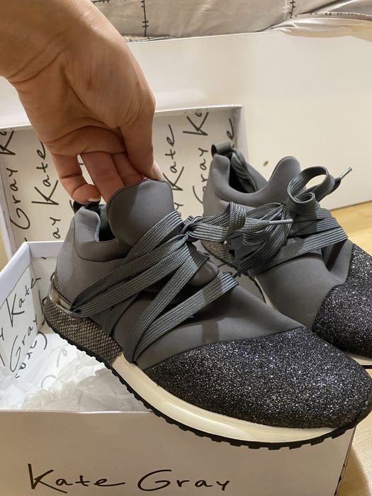 Kate Grey Сникърси