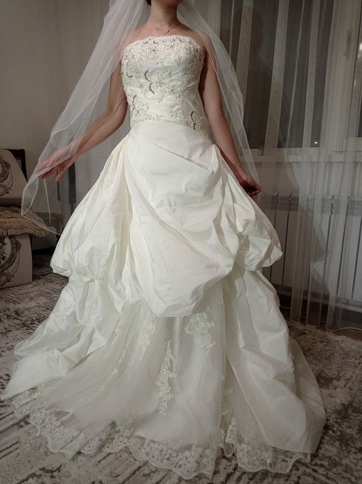 Продам свадебное платье