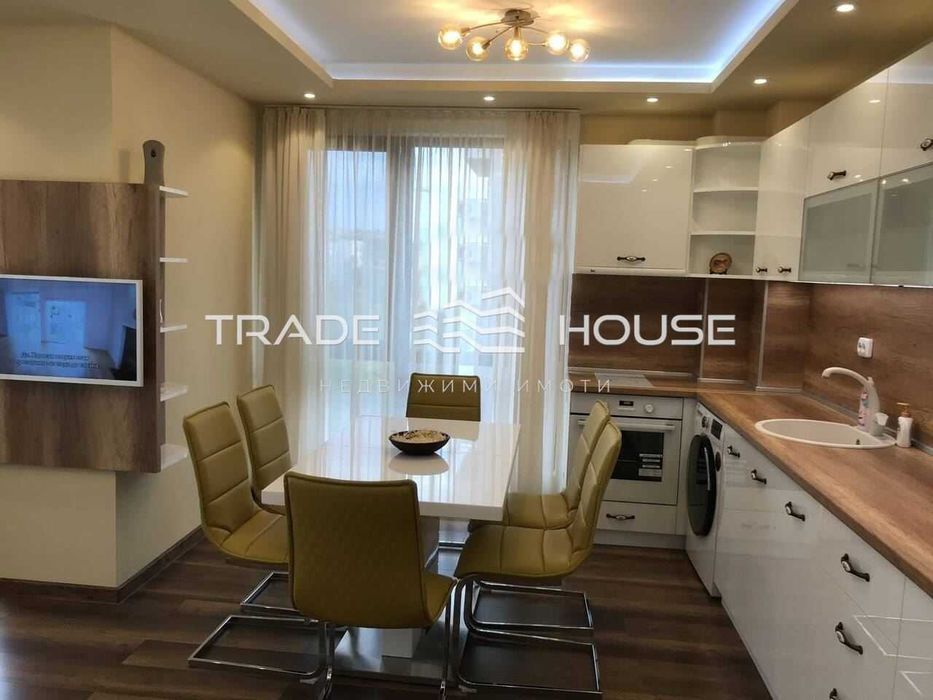 Дава се под наем Тристаен апартамент в Пловдив, Тракия - 100 кв.м за 600 € - Снимка #4