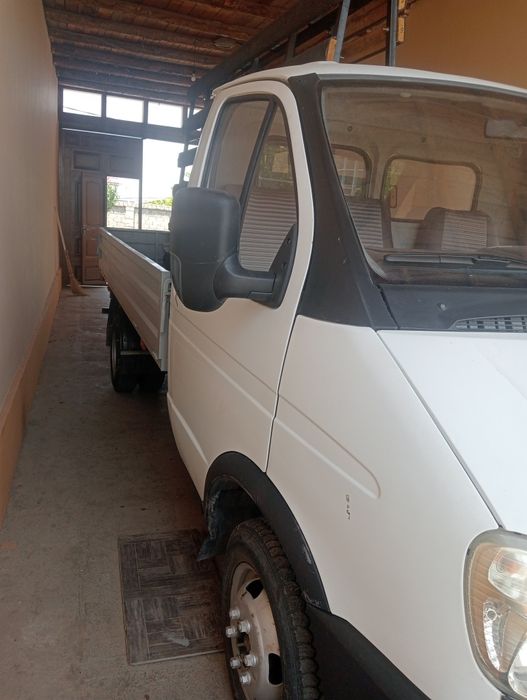 Газель бортовой 2010