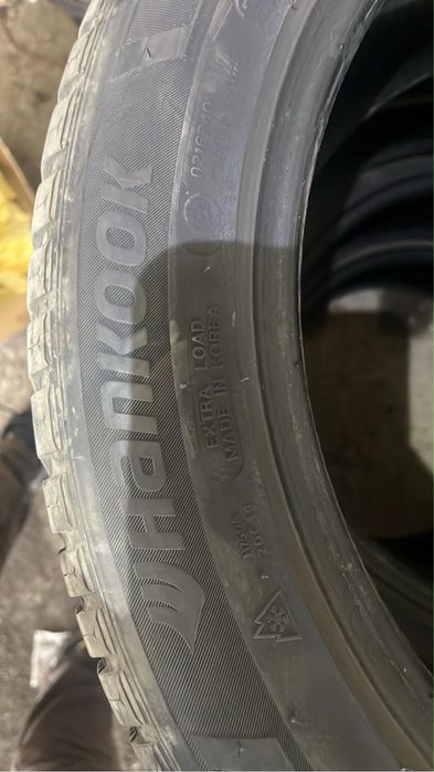 Vând set complet de 4 anvelope având dimensiunea 225/50 R18, fabricate în anul 2023