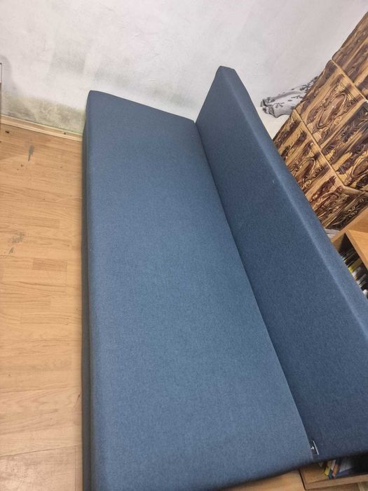vand canapea extensibila
