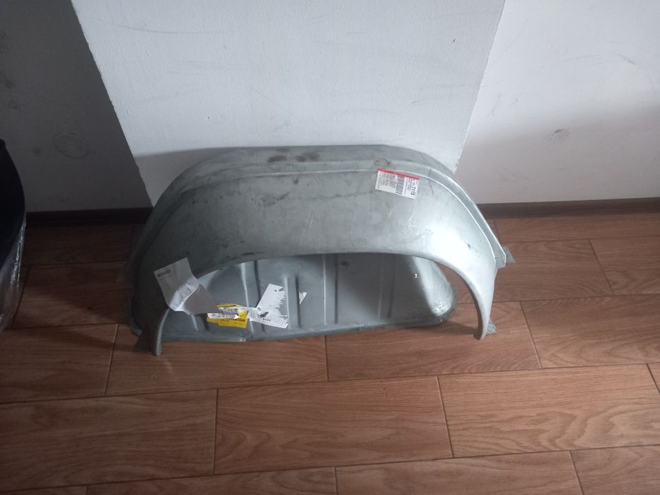 Caroserie Prag oala pasaj reparatie tabla mercedes sprinter