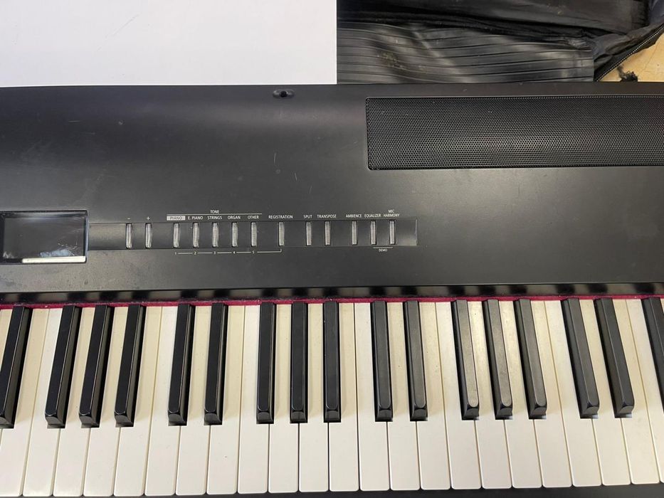 Pian Digital Roland FP 80 cu husa transport -A-