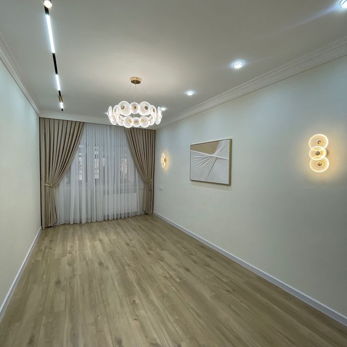 Sotiladi 1-etaj kvartira 23-maktab tinchlik plaza