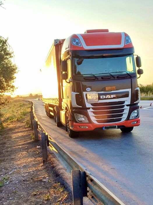 Ansamblu complet gata de muncă: DAF XF 440 FT + Semiremorcă Schmitz + Echipament complet (Fără investiții)