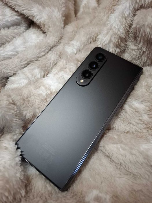 Samsung galaxy z fold 4
