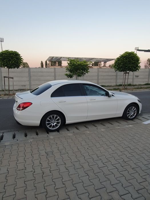 Mercedes Benz C200