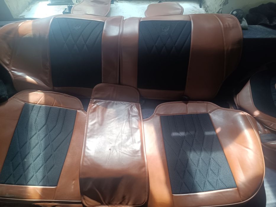 Чехол на камри коричневый