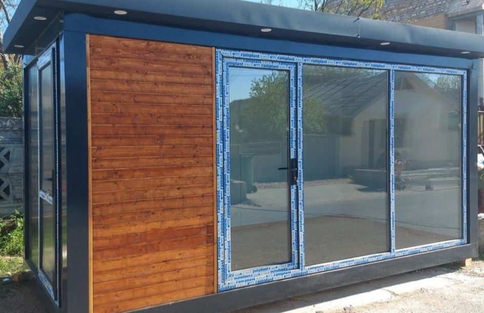 Vand container tip pe comanda