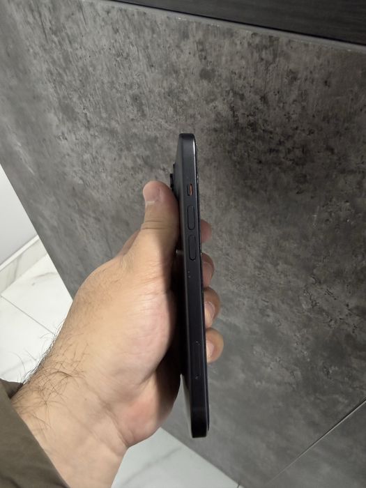 Айфон 15. 128 гб