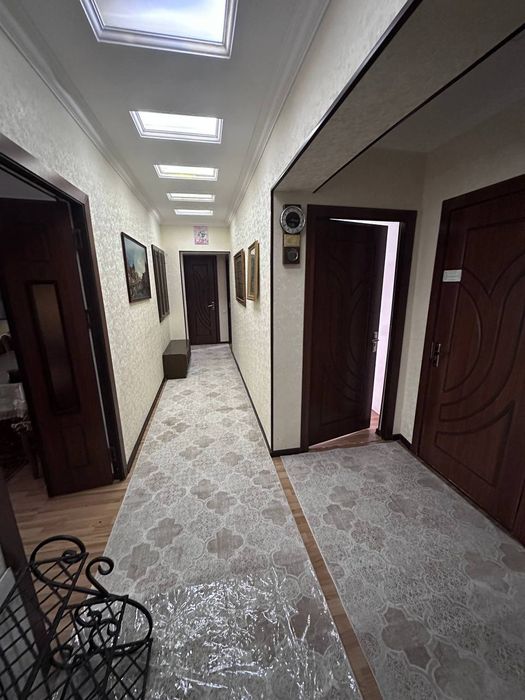 Продаётся 5- комнатная квартира Паркентский