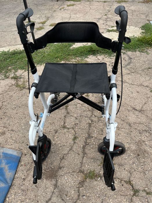 Ръчна инвалидна количка