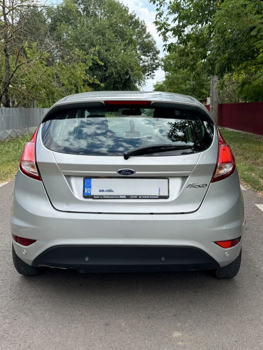Vand Ford Fiesta 2015