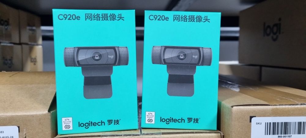 Веб-камера Logitech C920e