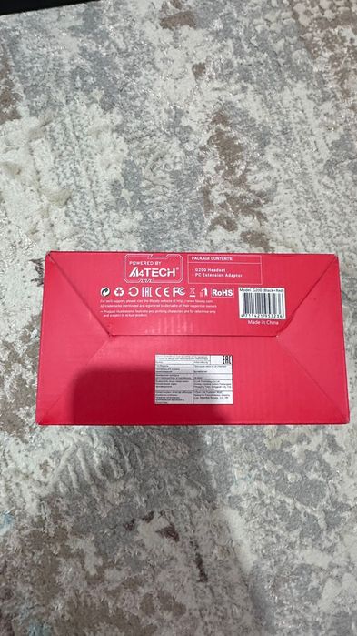 Продаю наушники новые
