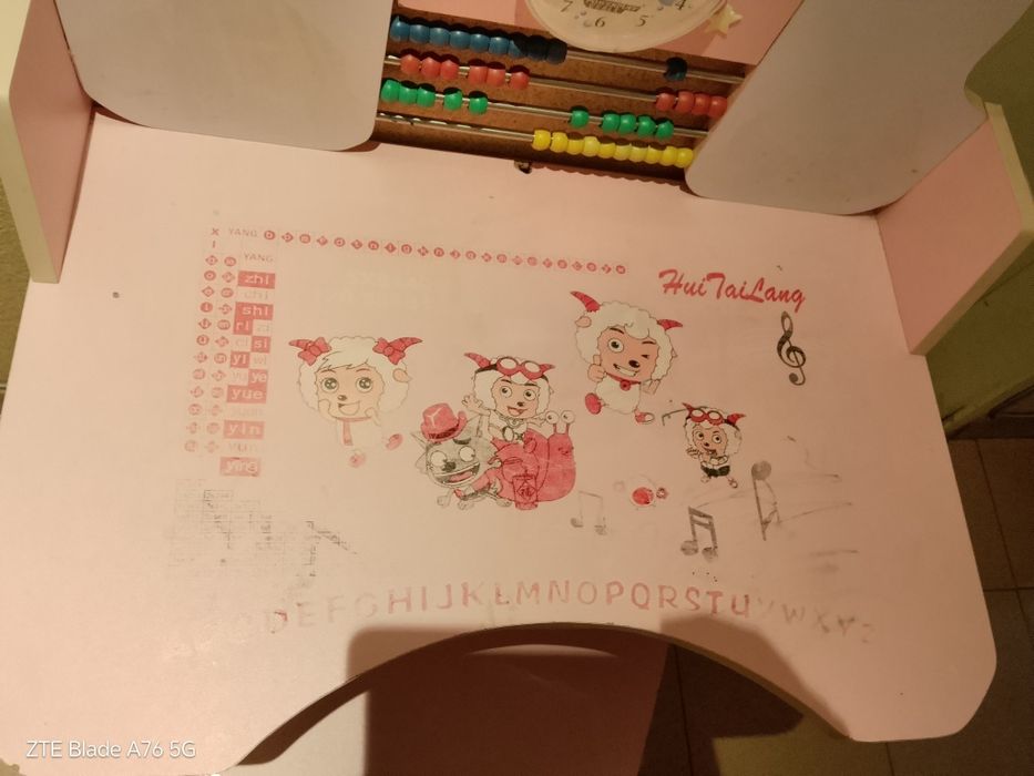 Детско бюро със стол регулируеми