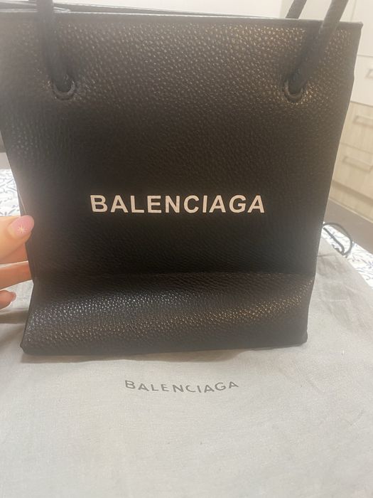 Малка черна кожена чанта Balenciaga  tote bag