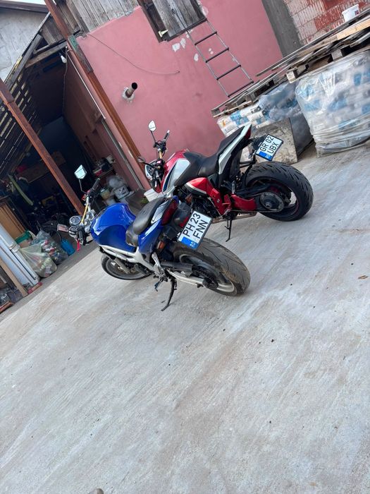 Motocicleta Suzuki Sv650
