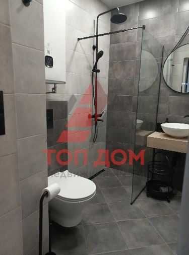 Дава се под наем Тристаен апартамент в Варна, Център - 60 кв.м за 561 € - Снимка #11