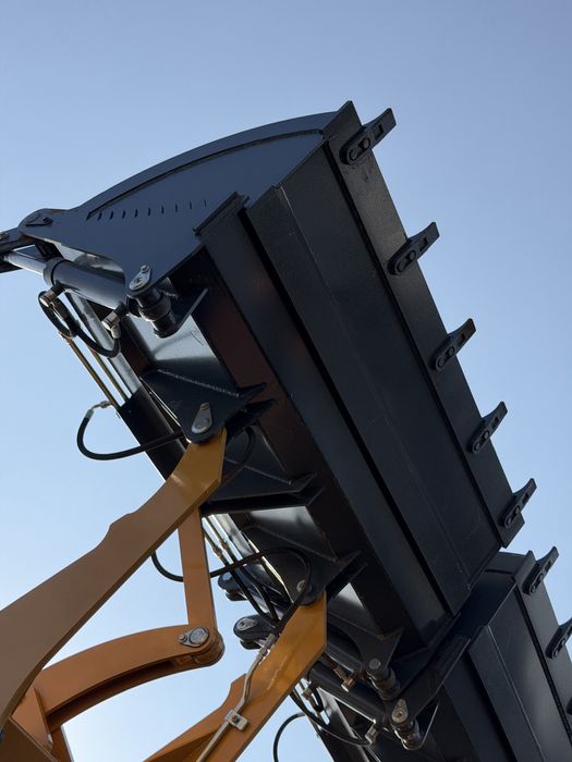 Погрузчик Экскаватор 2026