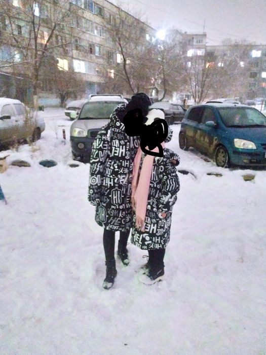 Две куртки:1.170,2.158