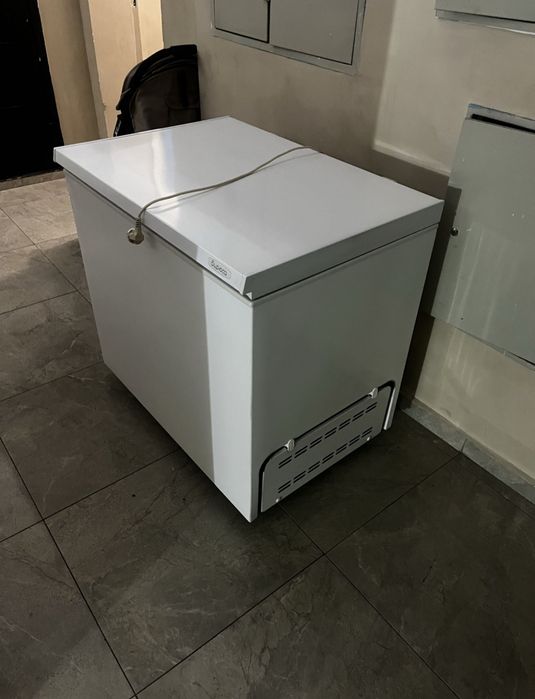 Продам морозильник