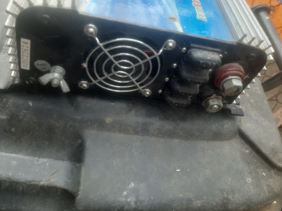 Inverter 12v  220 v