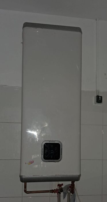 Boiler electric Ariston Velis EVO 100 l