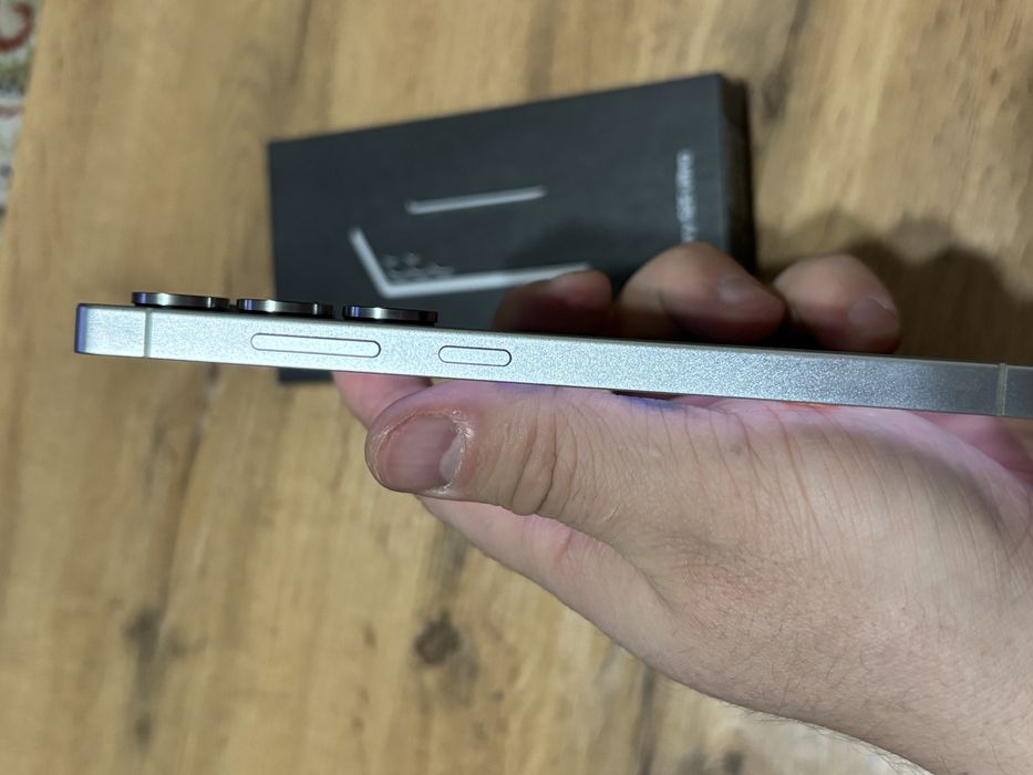 Samsung S25 Ultra 256Gb