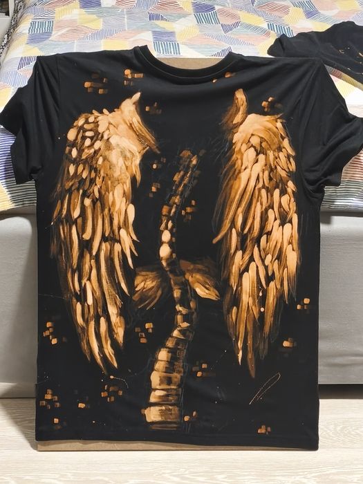 Tricou custom decolorat! Tricouri pe comanda