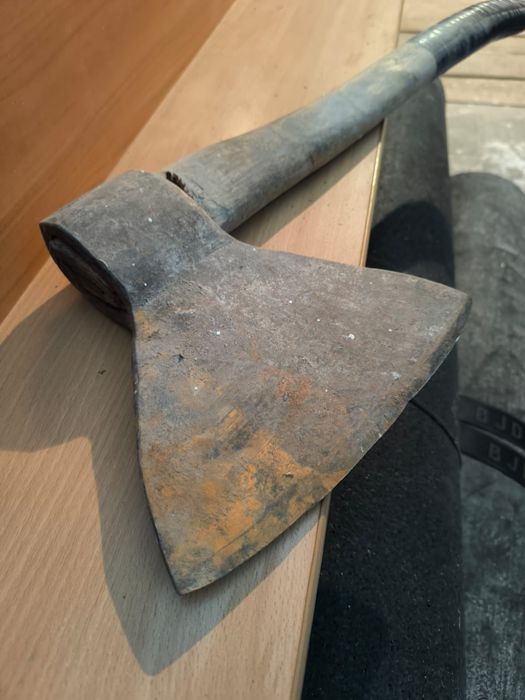 Продам топор для рубки мяса