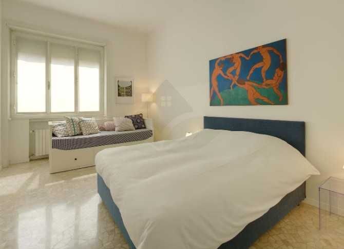 Дава се под наем Двустаен апартамент в Пловдив, Център - 44 кв.м за 147.9 € - Снимка #2