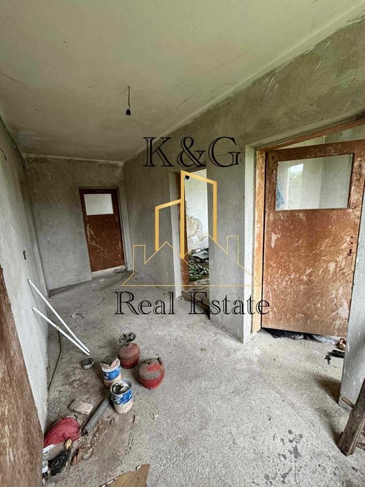 Продава се Къща в с. Дряновец, Област Разград - 120 кв.м за 340 €/кв.м - Снимка #5